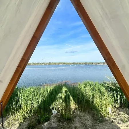 Luxury tent Lupa Tent Budakalasz
